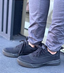 VANS TÊNIS ULTRARANGE RAPIDWELD PRETO