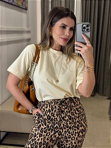 BLUSA BÁSICA GOLA ALTA CREME