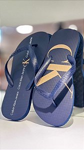 CALVIN KLEIN JEANS CHINELO CK LOGO CORRIDO MARINHO