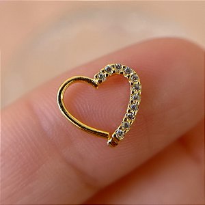 PIERCING CARTILAGEM/ DAITH CORAÇÃO METADE ZIRCÔNIA 8MM FOLHEADO A OURO 18K SEMIJOIA PARA ATUALIZAÇÃO ⭐️