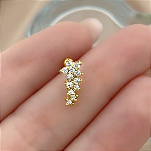 PIERCING CARTILAGEM FLORES ZIRCÔNIAS P 6MM AÇO 316L FOLHEADO A OURO 18K SEMIJOIA PARA ATUALIZAÇÃO⭐️