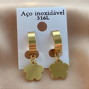 BRINCO ARGOLA PINGENTE FLOR DOURADO AÇO 316L⭐️