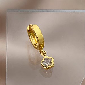 PIERCING CARTILAGEM ARGOLINHA LISA FLOR ZIRCÔNIA 7MM AÇO 316L FOLHEADO A OURO 18K SEMIJOIA PARA ATUALIZAÇÃO⭐️