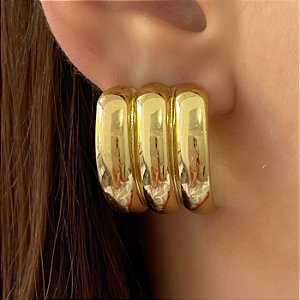 BRINCO TRÊS FIOS BOLEADOS DOURADO AÇO 316L⭐️