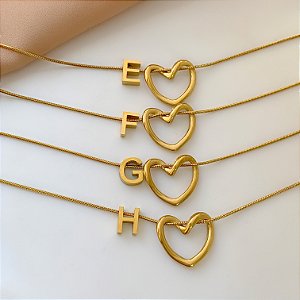 COLAR LETRA E CORAÇÃO E-H DOURADO AÇO 316L⭐️