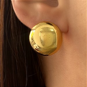 BRINCO BOTÃO LISO M DOURADO AÇO 316L⭐️