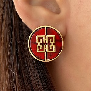 BRINCO CÍRCULO ESMALTADO DESENHO RELEVO DOURADO BIJU