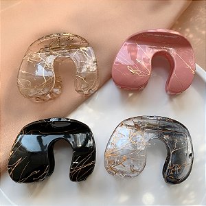 PRESILHA FORMATO ORGÂNICO DESENHOS DOURADOS