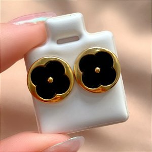 BRINCO TREVO RESINADO BORDA LISA DOURADO AÇO 316L⭐️