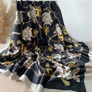 LENÇO ESTAMPA ROSAS E CORRENTES 90CM X 90CM