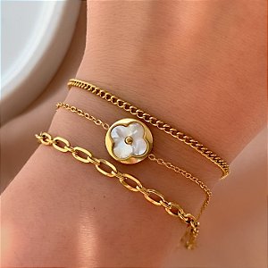 PULSEIRA KIT TREVO RESINADO E CORRENTES DELICADAS DOURADO AÇO 316L⭐️