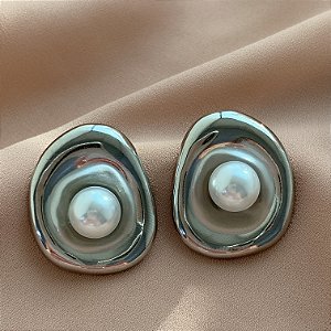 BRINCO ORGÂNICO COM PÉROLA  AÇO 316L ⭐️