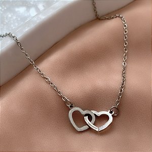 COLAR CORAÇÕES ELOS ENTRELAÇADOS  AÇO 316L⭐️