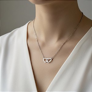 COLAR CORAÇÕES ELOS ENTRELAÇADOS  AÇO 316L⭐️