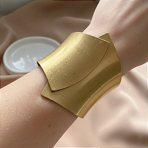 PULSEIRA / BRACELETE GROSSO CRUZADO RISCADO BIJU