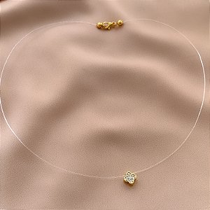 COLAR FIO DE NYLON MINI TREVO ZIRCÔNIAS FOLHEADO A OURO 18K⭐️