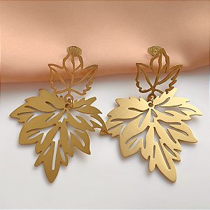 BRINCO FOLHA DE INVERNO DOURADO AÇO 316L⭐️