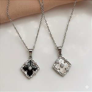 COLAR PINGENTE FLOR TREVO DESENHADO RESINADO AÇO 316L⭐️