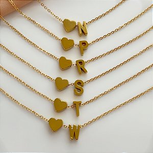 COLAR PINGENTE LETRA E CORAÇÃO LISO N-W DOURADO AÇO 316L⭐️