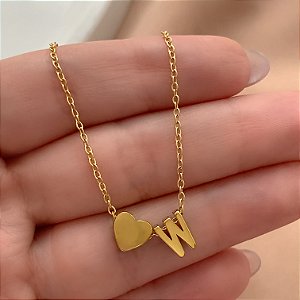 COLAR PINGENTE LETRA E CORAÇÃO LISO N-W DOURADO AÇO 316L⭐️