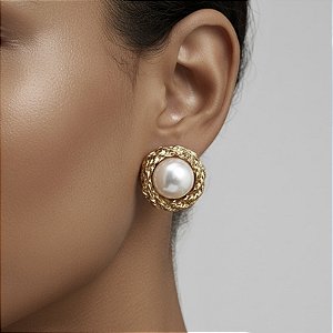 BRINCO BOTÃO PÉROLA REDONDO BIJU