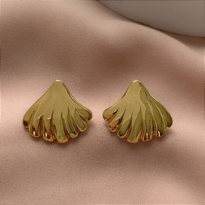 BRINCO CONCHA P DOURADO AÇO 316L⭐️