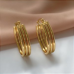 BRINCO ARGOLA OVAL TRÊS FIOS FECHO ITALIANO DOURADO AÇO 316L⭐️