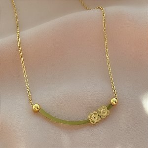 COLAR FIO CURVADO MINI TREVOS DOURADO AÇO 316L⭐️