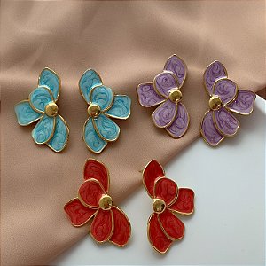 BRINCO ESMALTADO MEIA FLOR G2 DOURADO AÇO 316L PREMIUM⭐️