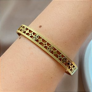 PULSEIRA / BRACELETE TREVOS DESENHADOS VAZADOS DOURADO AÇO 316L⭐️