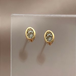 BRINCO FORMATO FOLHA ZIRCÔNIA TARRAXA BABY FOLHEADO A OURO 18K⭐