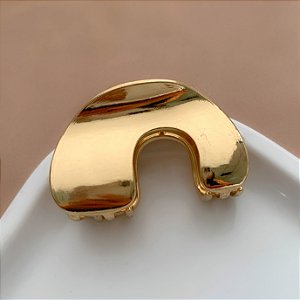 PRESILHA UNITÁRIA FORMATO ORGÂNICO DOURADO BIJU