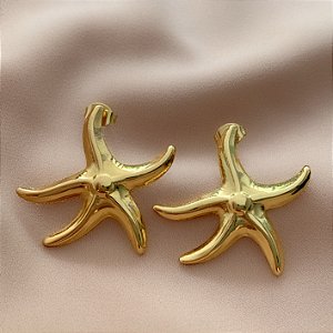 BRINCO ESTRELA DO MAR LISA CURVA DOURADO AÇO 316L⭐️