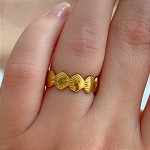 ANEL REGULÁVEL FILEIRA MINI CONCHAS DOURADO AÇO 316L⭐️