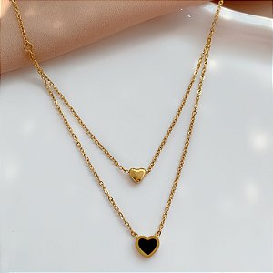 COLAR DUPLO MINI CORAÇÃO ESMALTADO DOURADO AÇO 316L⭐️