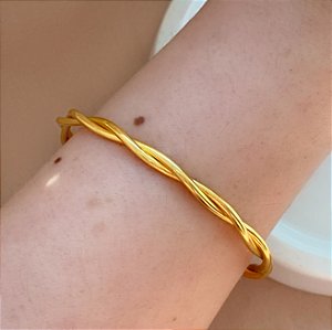 PULSEIRA FIO ENTRELAÇADO FOLHEADO A OURO 18K⭐️