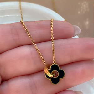 COLAR TREVO LOVE DOURADO AÇO 316L⭐️