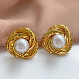 BRINCO NÓ COM PÉROLA DOURADO AÇO 316L ⭐️