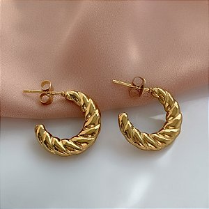 BRINCO ARGOLA CROISSANT P DOURADO AÇO 316L⭐️