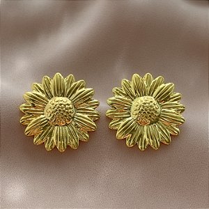 BRINCO GIRASSOL DOURADO AÇO 316L⭐️