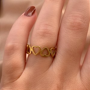 ANEL CORAÇÕES VAZADOS INVERTIDOS DOURADO AÇO 316L⭐️