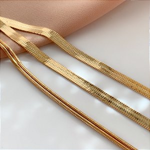 COLAR CORRENTE QUÁDRUPLA FITAS E RABO DE RATO BIJU