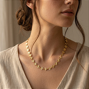 COLAR CHOKER CORAÇÕES FRANZIDOS MINI DOURADO AÇO 316L⭐️