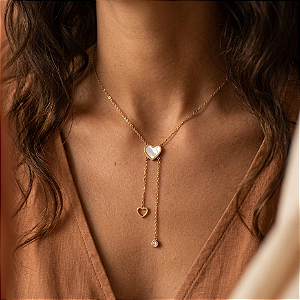 COLAR GRAVATINHA CORAÇÃO RESINADO BRANCO PONTA DUPLA DOURADO AÇO 316L⭐️