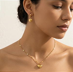 COLAR E BRINCO KIT ARGOLINHAS CORAÇÕES LOVE BOLEADOS DOURADO AÇO 316L⭐️
