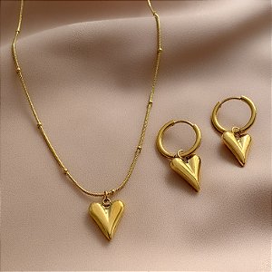 COLAR E BRINCO CORAÇÃO CLÁSSICO LISO DOURADO AÇO 316L⭐️