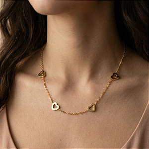 COLAR CORAÇÕES LISOS VAZADOS DOURADO AÇO 316L⭐️