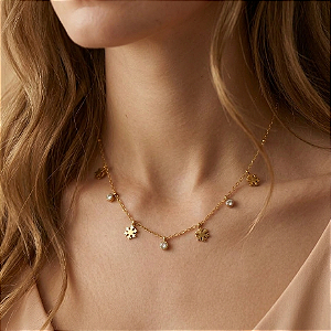 COLAR CORRENTE BOLINHAS PINGENTES PONTO DE LUZ E FLOQUINHOS DE NEVE DOURADO AÇO 316L⭐️