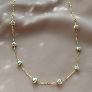 COLAR MINI CORAÇÕES BOLEADOS FOLHEADO A OURO 18K⭐