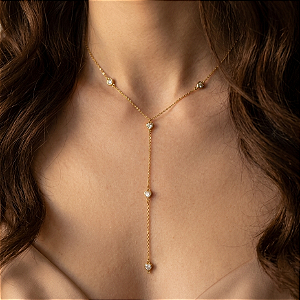 COLAR GRAVATINHA CORAÇÕES CRISTAIS DOURADO AÇO 316L⭐️